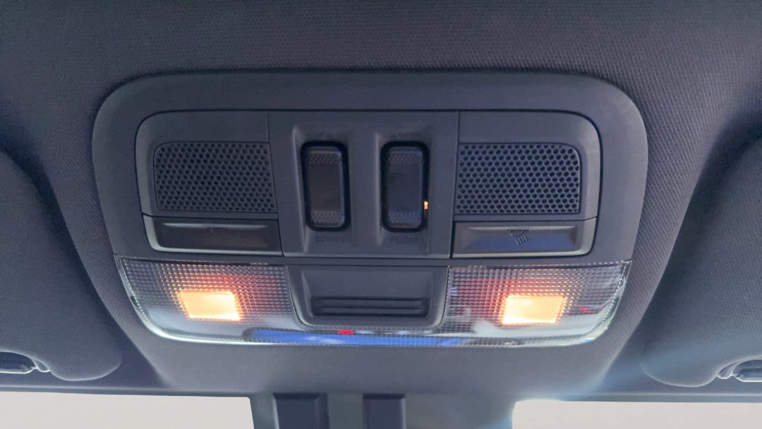 2017 Subaru WRX Premium (AWD), Manual, 132783 km, On-Roof Controls/Sunglass holder