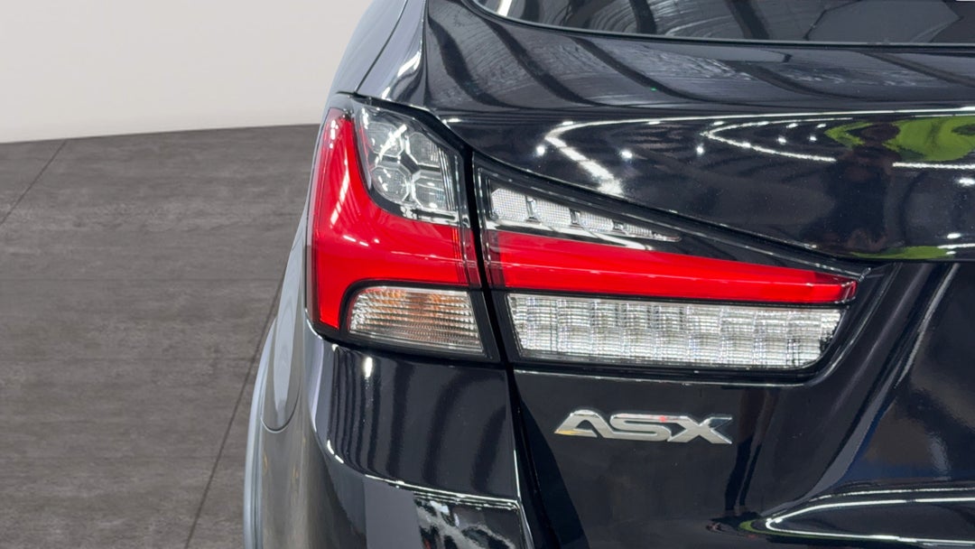 Badge (Boot Left Side)