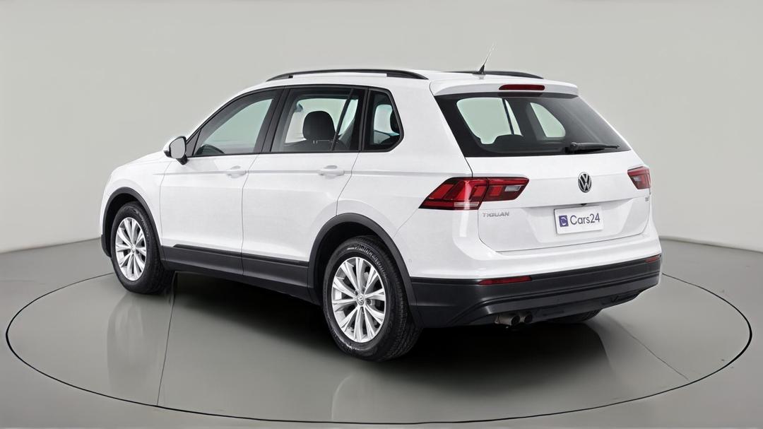 2017 Volkswagen Tiguan 110 Tsi Trendline, Automatic, 130272 km, Left Back Diagonal (45- Degree) View