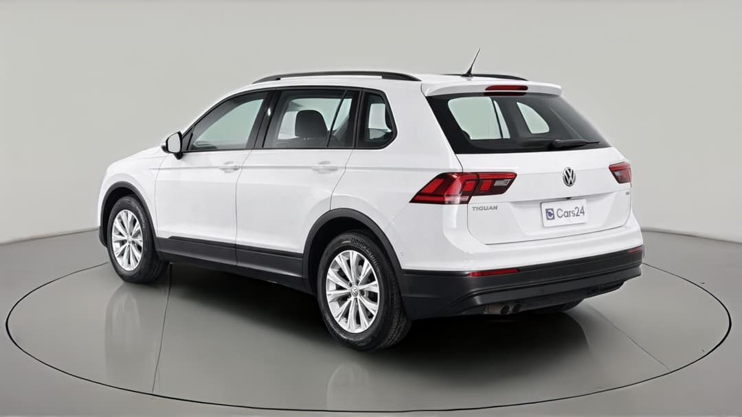 2017 Volkswagen Tiguan 110 Tsi Trendline, Automatic, 130272 km, Left Back Diagonal (45- Degree) View