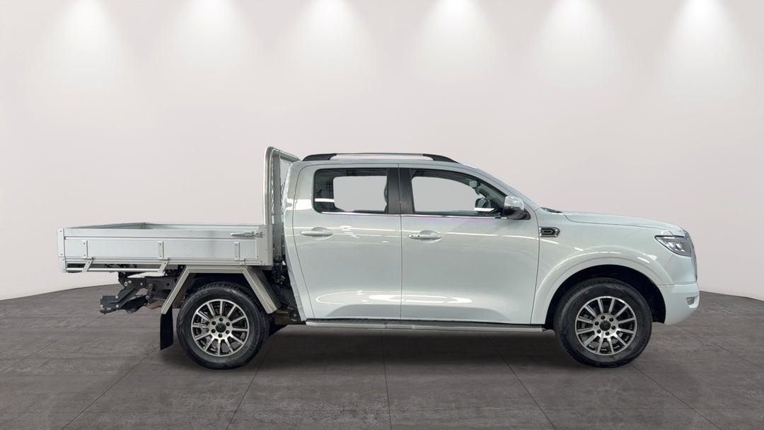 2024 GWM Ute Cannon-l (4x4), Automatic, 22476 km, Right Side View