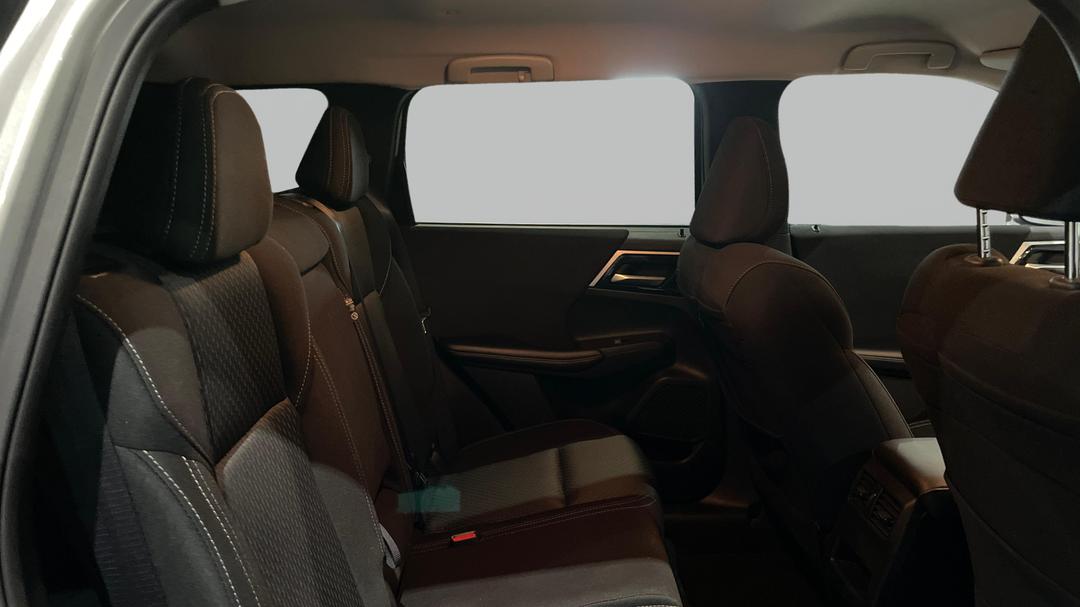 2024 Mitsubishi Outlander Ls 7 Seat (2WD), Automatic, 54747 km, Right Side Rear Door Cabin View
