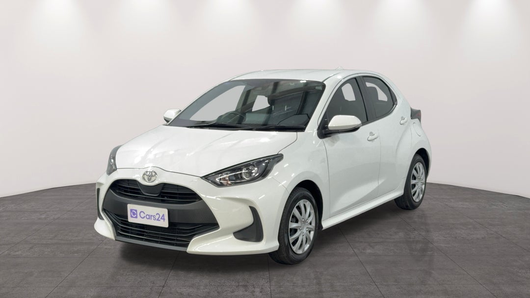 Left Front Diagonal (45- Degree) View