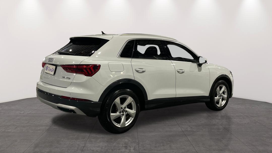 2021 Audi Q3 35 Tfsi, Automatic, 44475 km, Right Back Diagonal (45- Degree) View