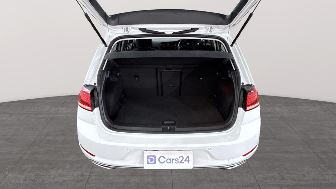 2019 Volkswagen Golf 110 Tsi Highline, Automatic, 81660 km, Boot Inside View