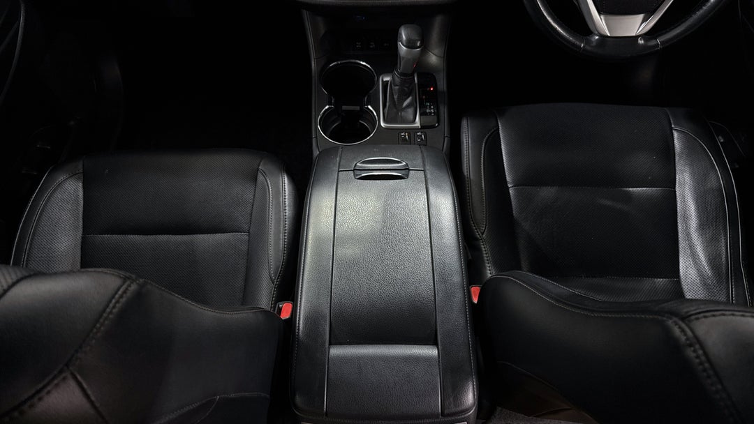 2018 Toyota Kluger Gxl (4x4), Automatic, 92363 km, Center Console