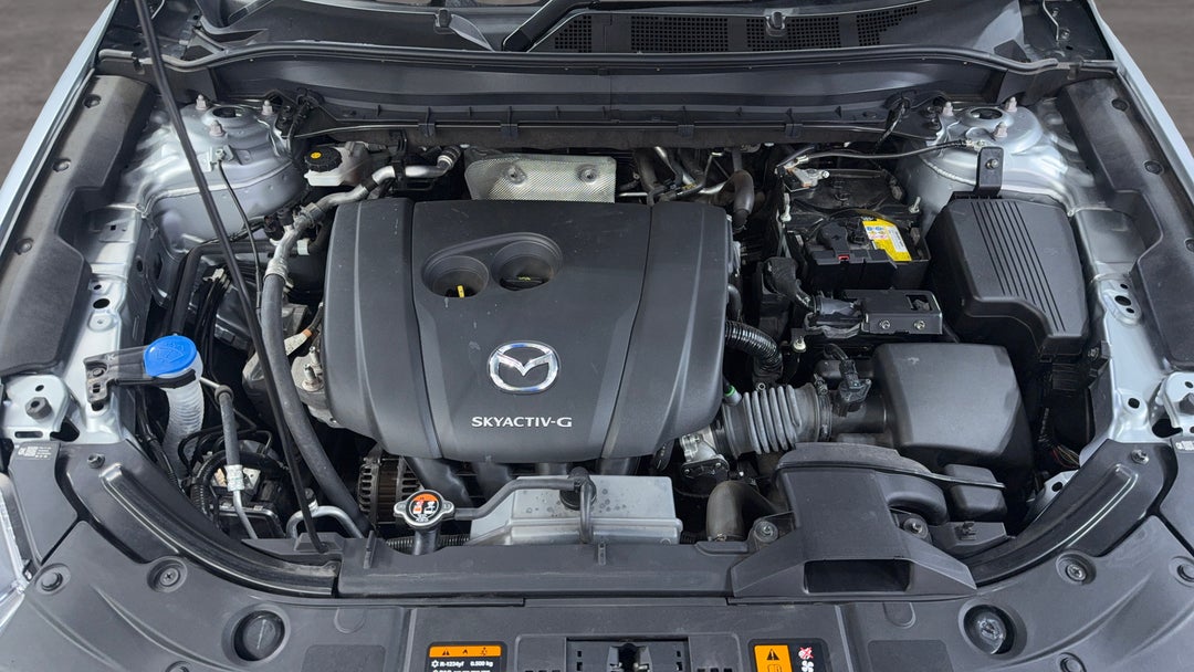 Open Bonnet (Engine)