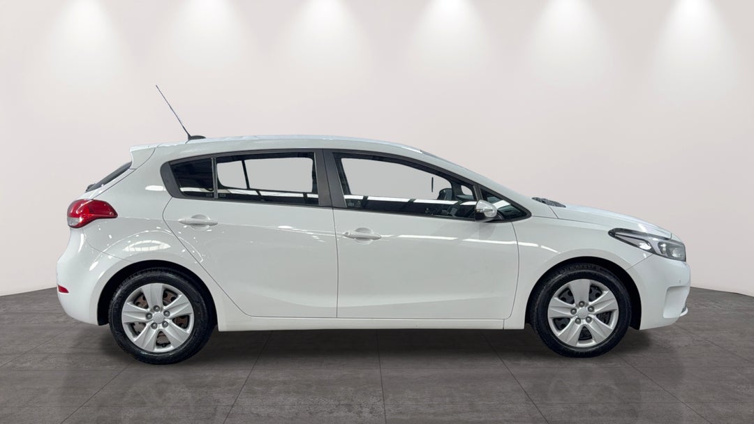 2017 Kia Cerato S, Automatic, 164616 km, Right Side View