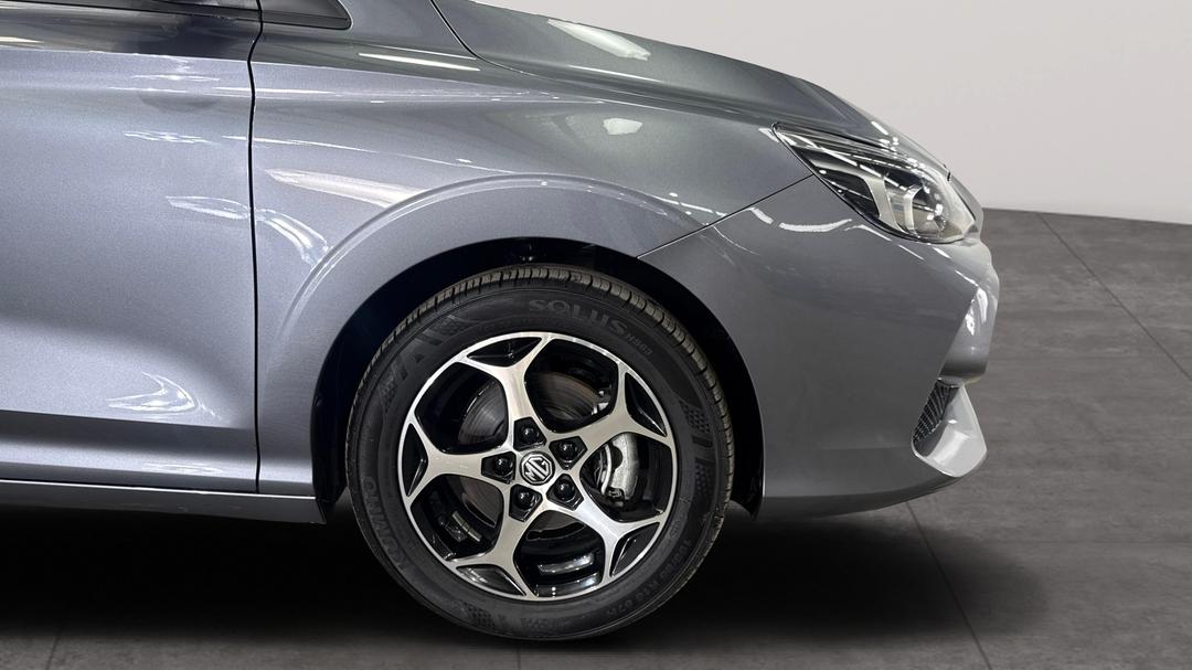2025 MG Mg3 Excite, Automatic, 4352 km, Right Front Wheel