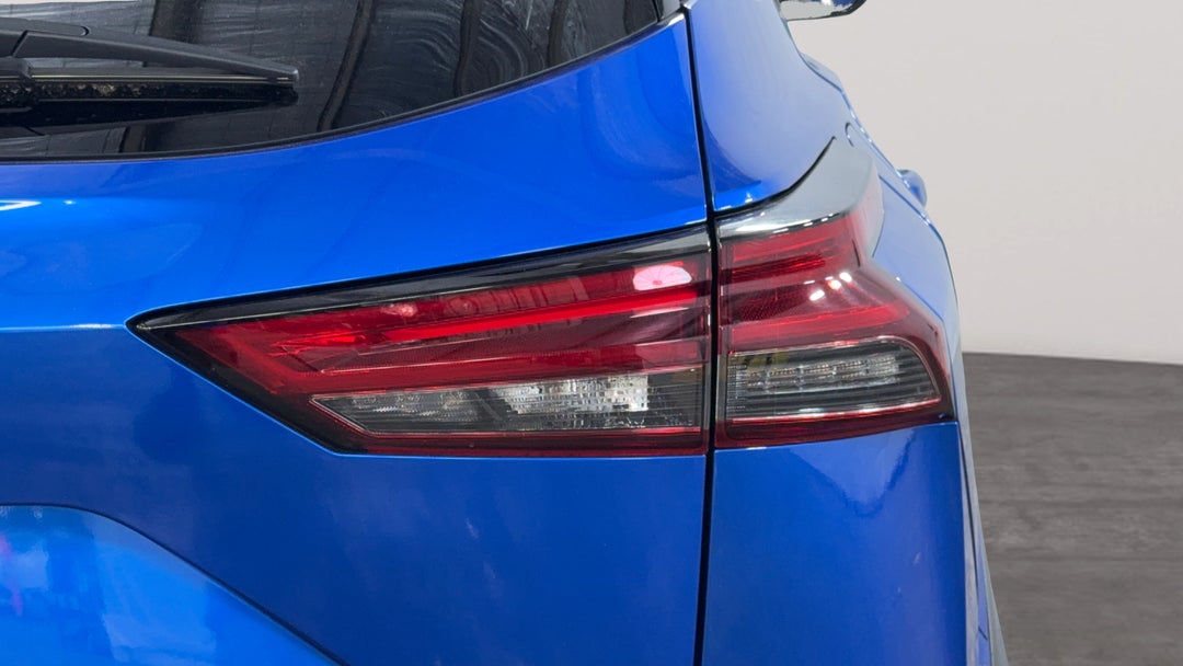 Badge (Boot Right Side)