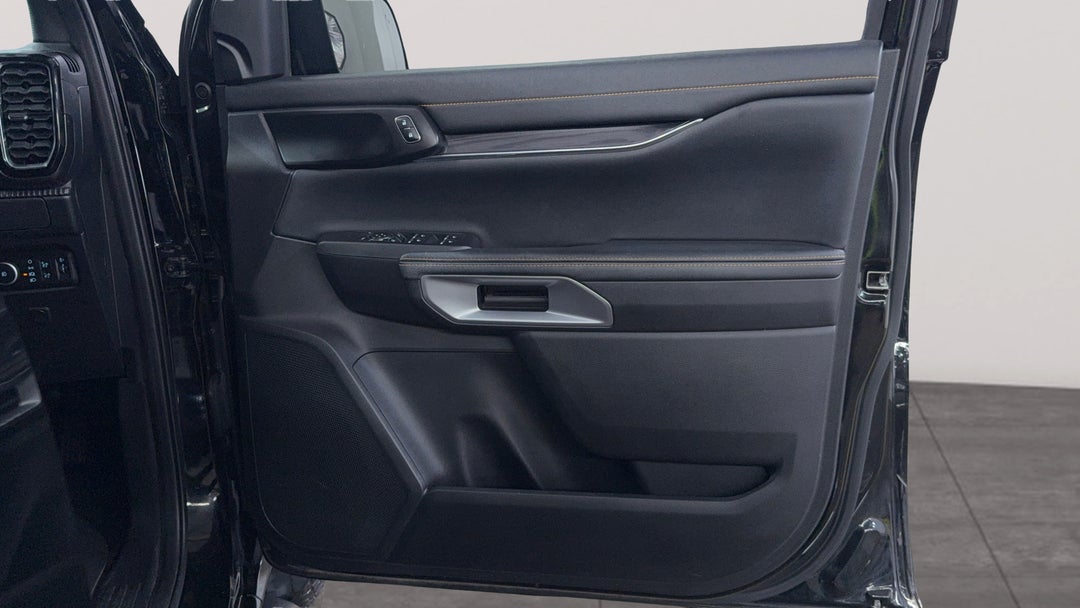 2022 Ford Ranger Wildtrak 3.0 (4x4), Automatic, 48944 km, Speaker View