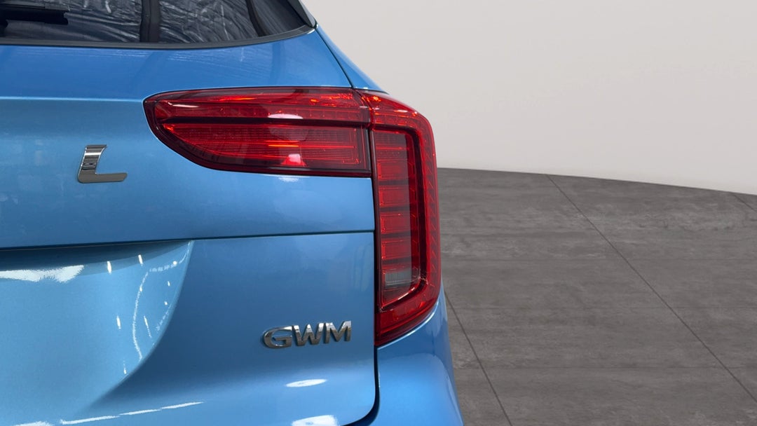 Badge (Boot Right Side)