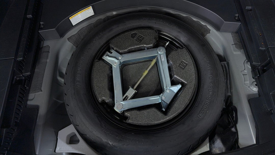 2023 Toyota RAV4 Cruiser (2wd) Hybrid, Automatic, 29598 km, Spare Wheel