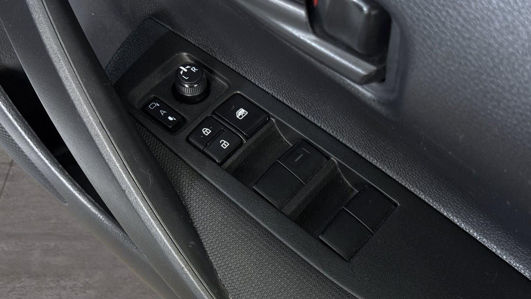2024 Toyota Corolla Ascent Sport + Conv Pk Hybrid, Automatic, 29401 km, Drivers Side Door Panel Controls