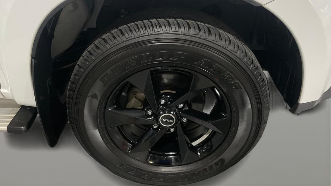 2021 Isuzu MU-X Ls-m (4x2), Automatic, 80404 km, Right Front Wheel