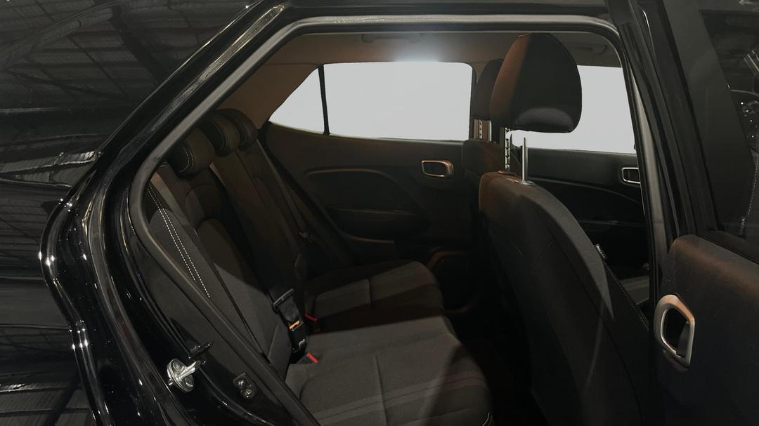 2021 Hyundai Venue Active, Automatic, 20760 km, Right Side Rear Door Cabin View