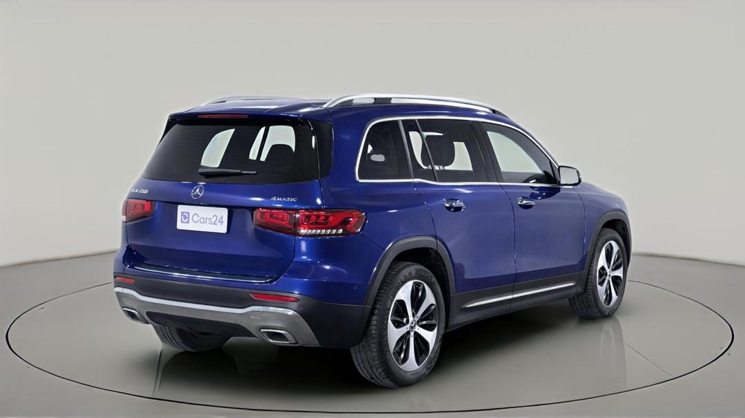 2020 Mercedes-benz Glb 250 4matic, Automatic, 75992 km, Right Back Diagonal (45- Degree) View