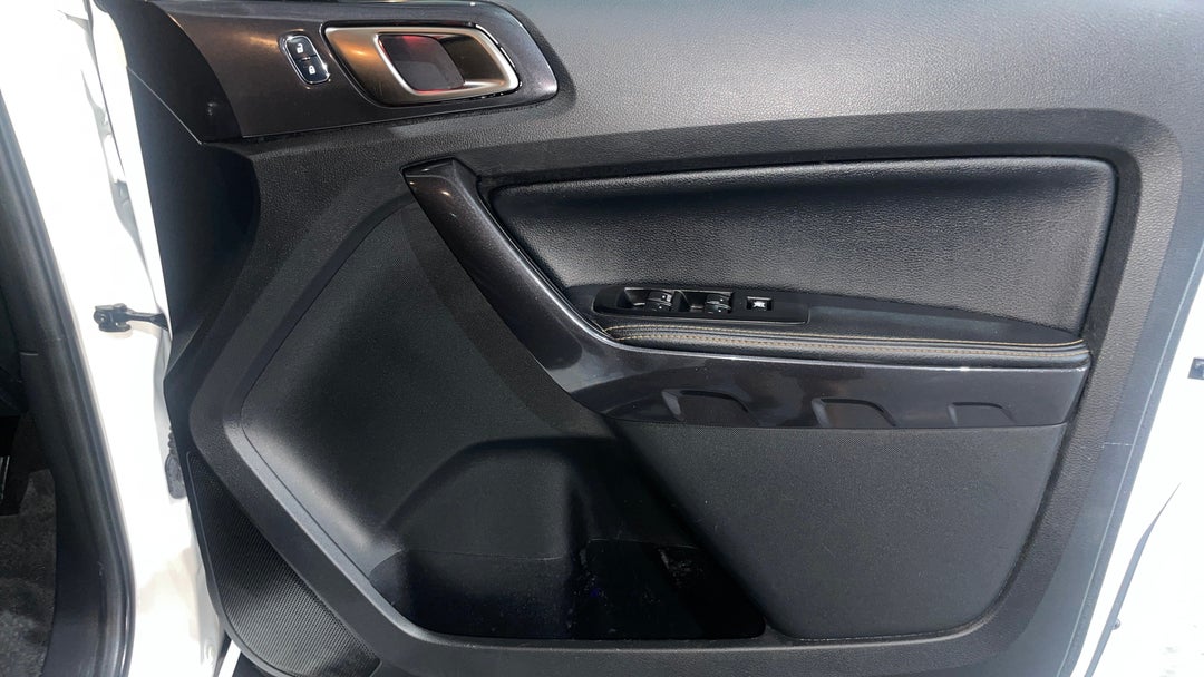 2021 Ford Ranger Wildtrak 2.0 (4x4), Automatic, 64111 km, Speaker View