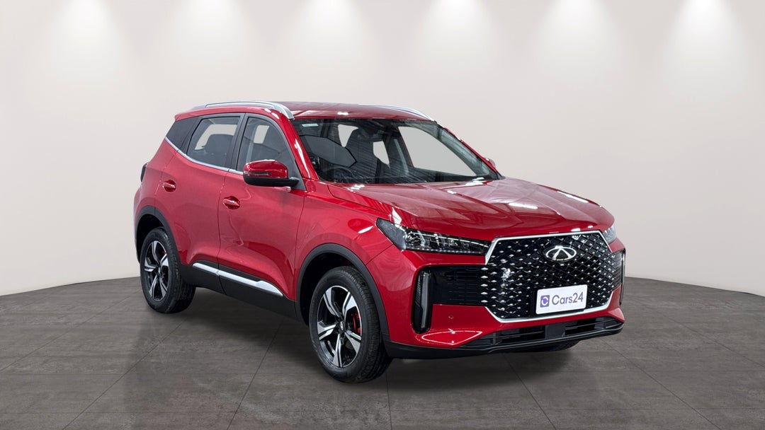 2025 Chery Tiggo 4 Urban, Automatic, 4117 km, Right Front Diagonal (45- Degree) View