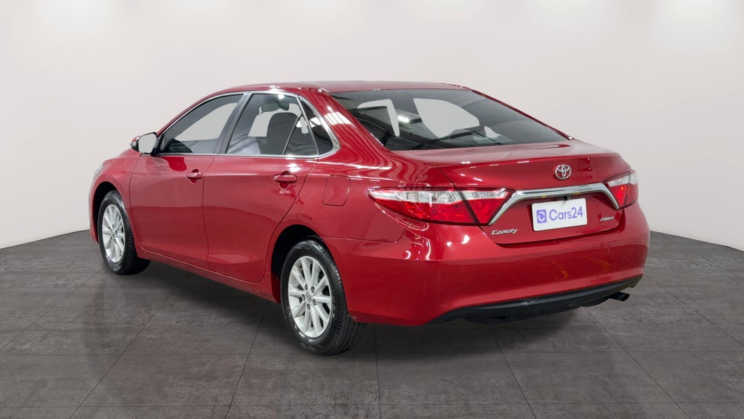 Left Back Diagonal (45- Degree) View