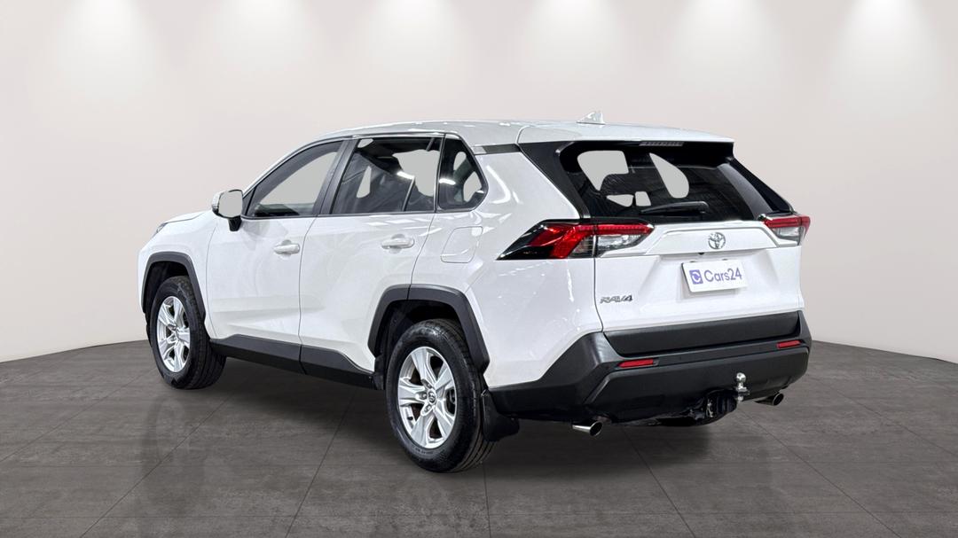 2020 Toyota RAV4 Gx (2WD), Automatic, 103503 km, Left Back Diagonal (45- Degree) View