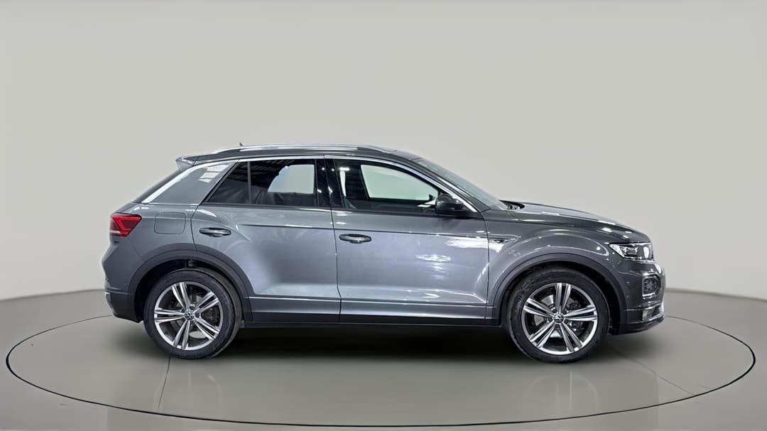 2021 Volkswagen T-roc 140tsi Sport, Automatic, 118322 km, Right Side View