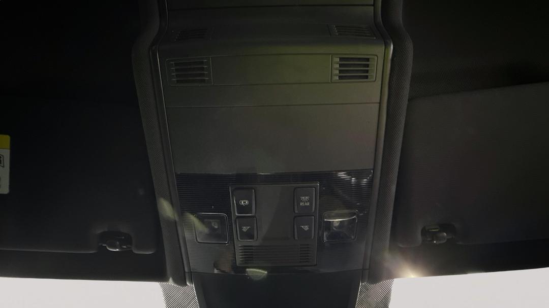 2018 Volkswagen Tiguan Allspace 162 Tsi Highline, Automatic, 148451 km, On-Roof Controls/Sunglass holder