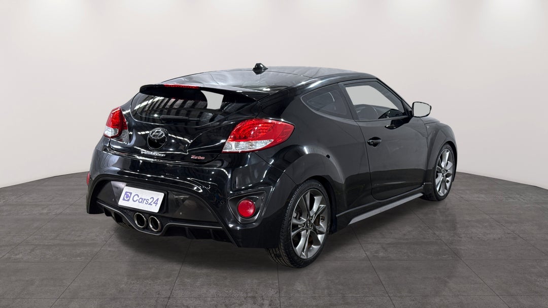 2015 Hyundai Veloster Sr Turbo, Automatic, 83696 km, Right Back Diagonal (45- Degree) View