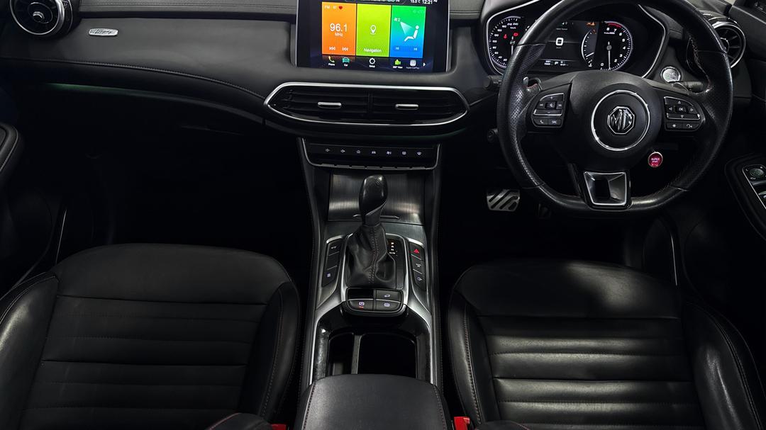 2021 MG HS Excite X, Automatic, 72630 km, Center Console
