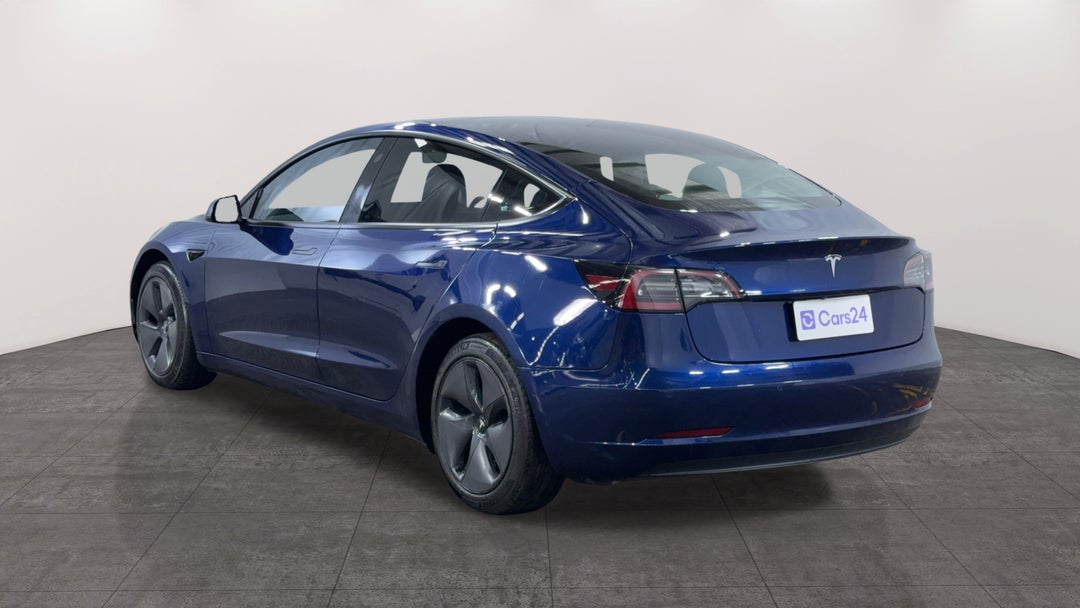 2021 Tesla Model 3 Standard Range Plus RWD, Automatic, 50651 km, Left Back Diagonal (45- Degree) View