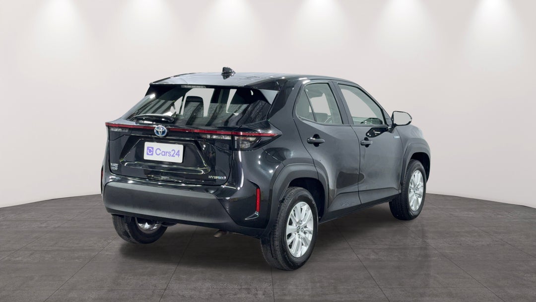 Right Back Diagonal (45- Degree) View