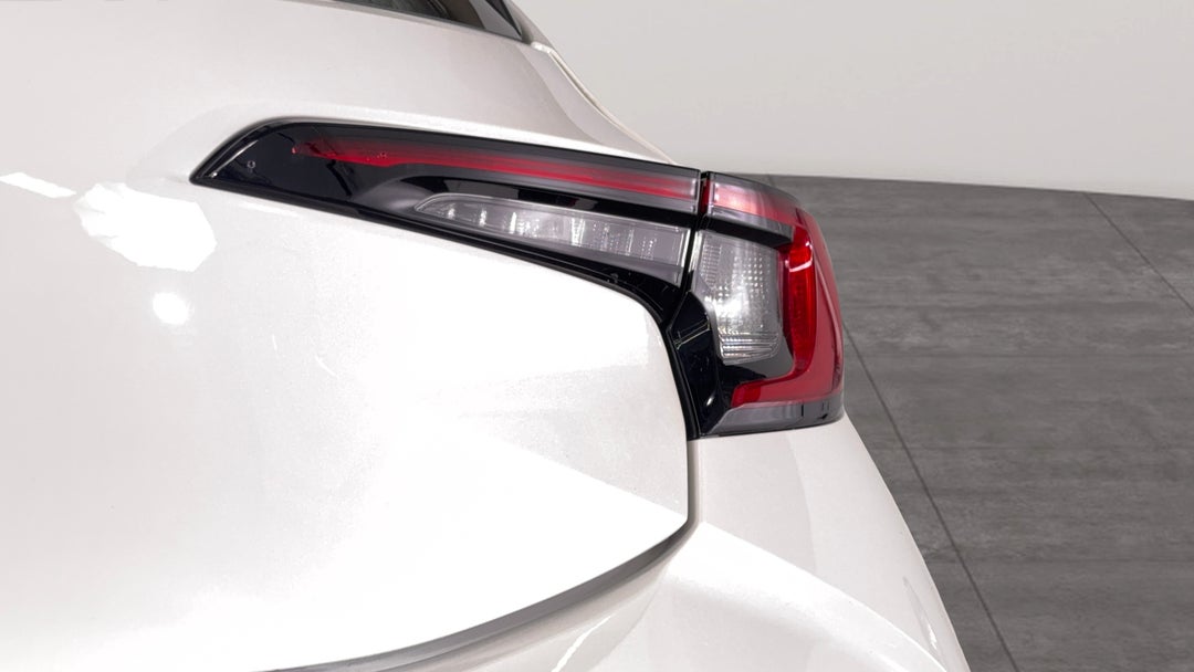 Badge (Boot Right Side)