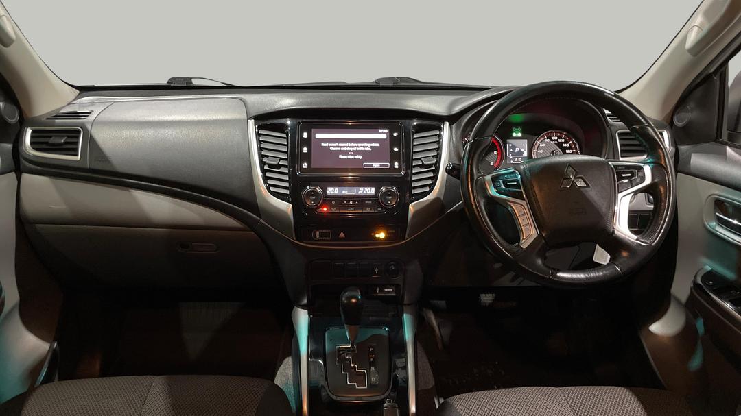 2018 Mitsubishi Triton Gls (4x4), Automatic, 160905 km, Dashboard View