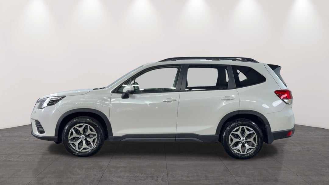 2024 Subaru Forester 2.5i (AWD), Automatic, 39036 km, Left Side View