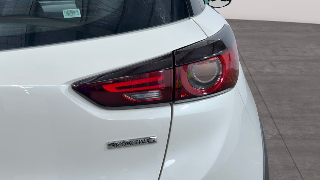 Badge (Boot Right Side)