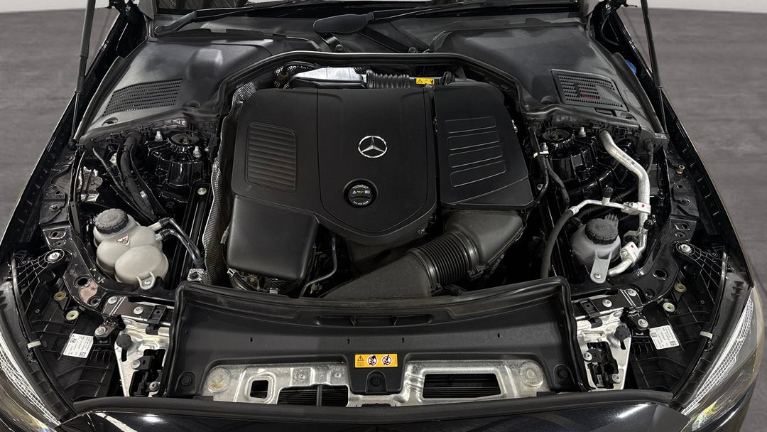 2022 Mercedes-benz C200 Mhev, Automatic, 52968 km, Open Bonnet (Engine)