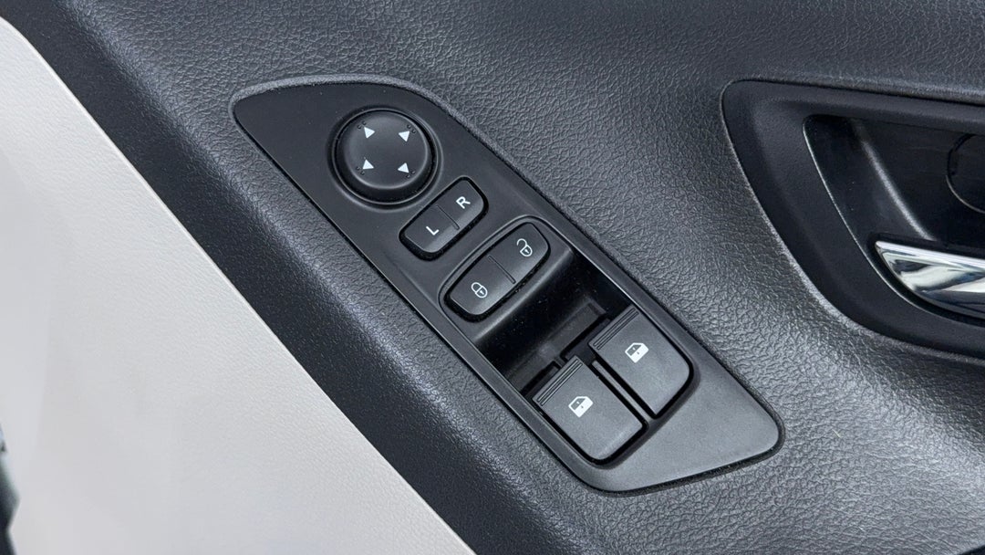 Drivers Side Door Panel Controls