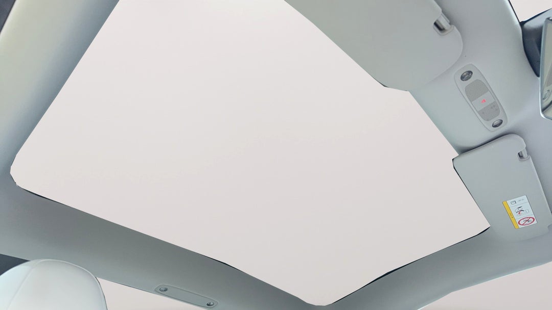 Interior Sunroof/Moonroof