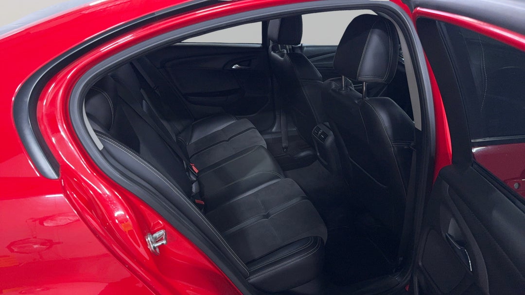 2017 Holden Commodore Sv6, Automatic, 153195 km, Right Side Rear Door Cabin View