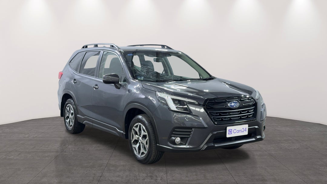 Right Front Diagonal (45- Degree) View