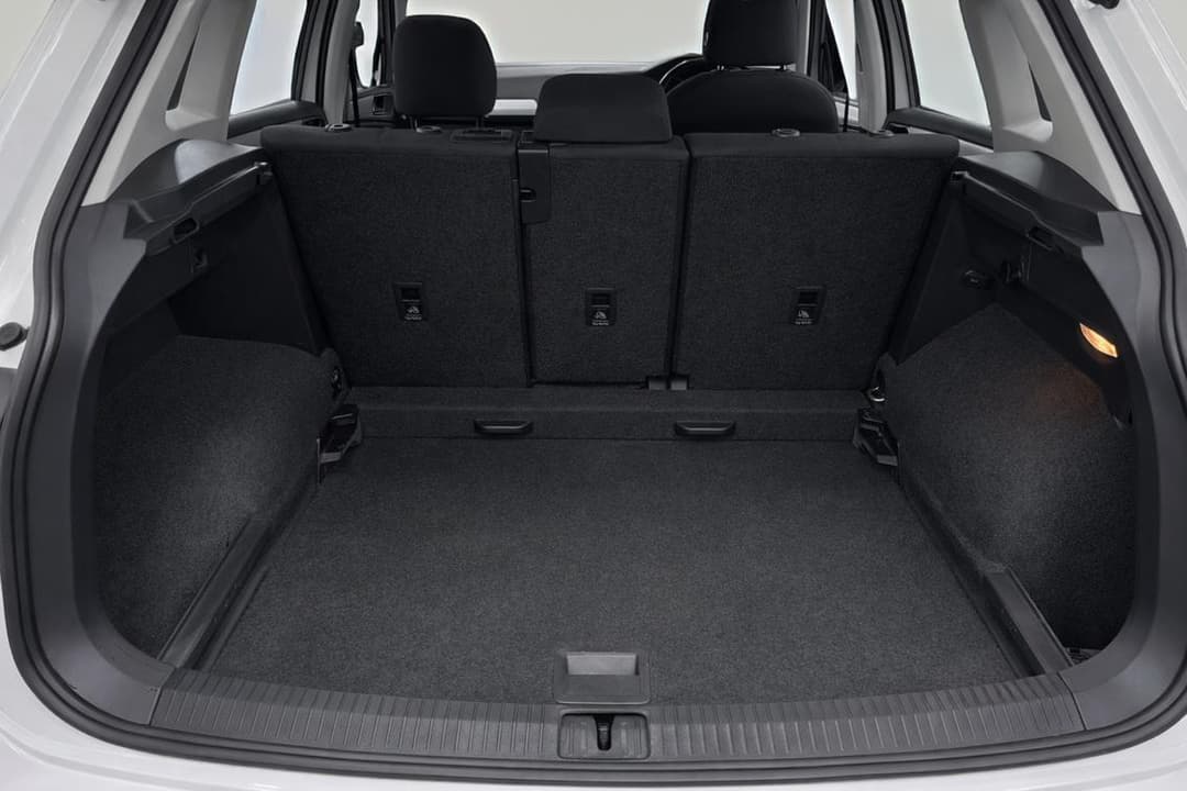 2017 Volkswagen Tiguan 110 Tsi Trendline, Automatic, 130272 km, Boot Inside View