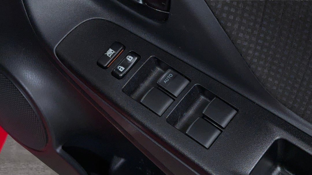 2018 Toyota Yaris Ascent, Manual, 78829 km, Drivers Side Door Panel Controls