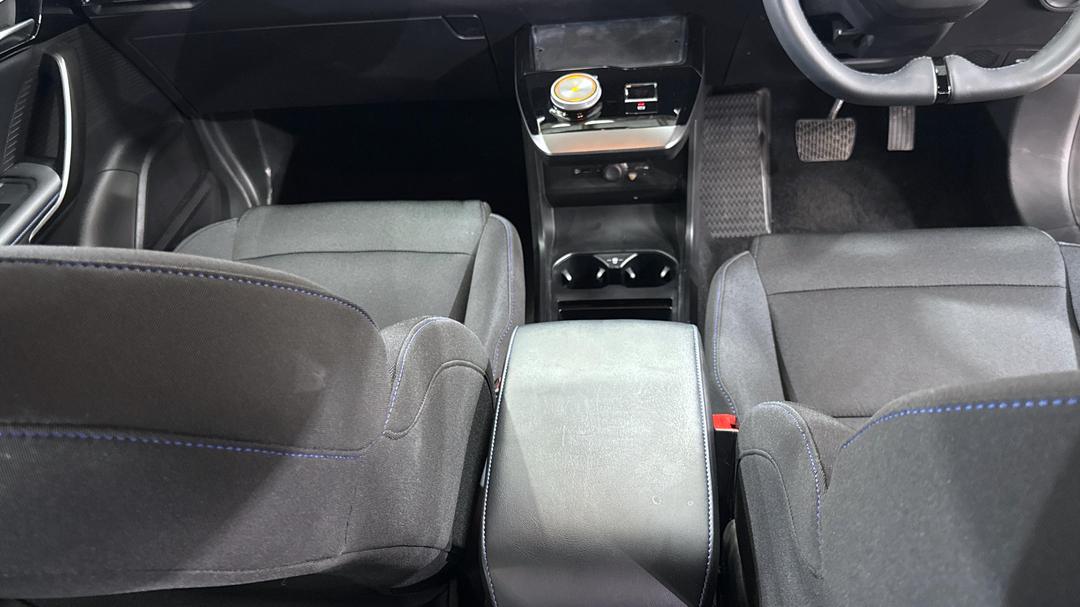 2023 MG Mg4 Excite 51, Automatic, 13038 km, Center Console
