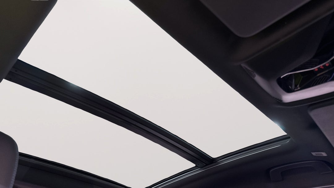 2023 BMW 1 18i M Sport, Automatic, 22449 km, Interior Sunroof/Moonroof