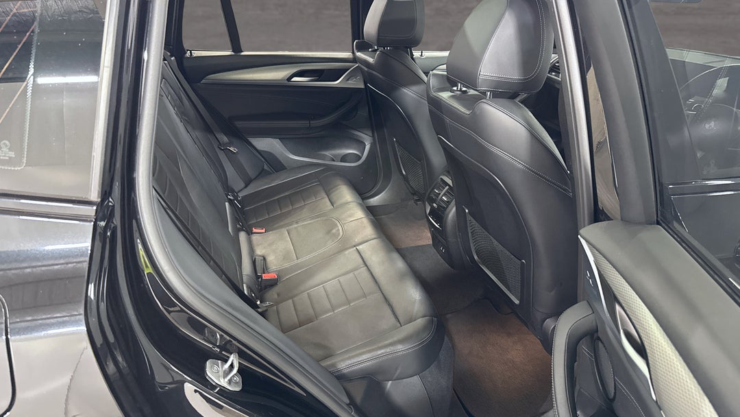 2020 BMW X3 sDrive20i M Sport, Automatic, 70396 km, Right Side Rear Door Cabin View