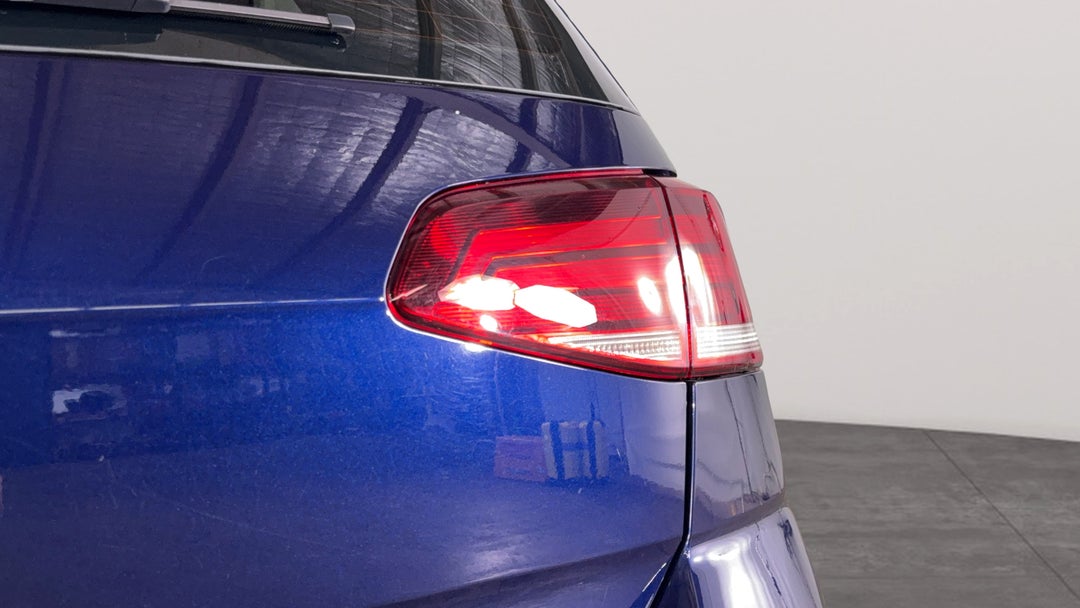 Badge (Boot Right Side)