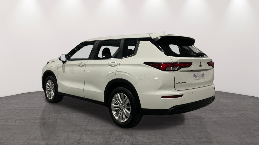 2024 Mitsubishi Outlander Es 5 Seat (2WD), Automatic, 50888 km, Left Back Diagonal (45- Degree) View