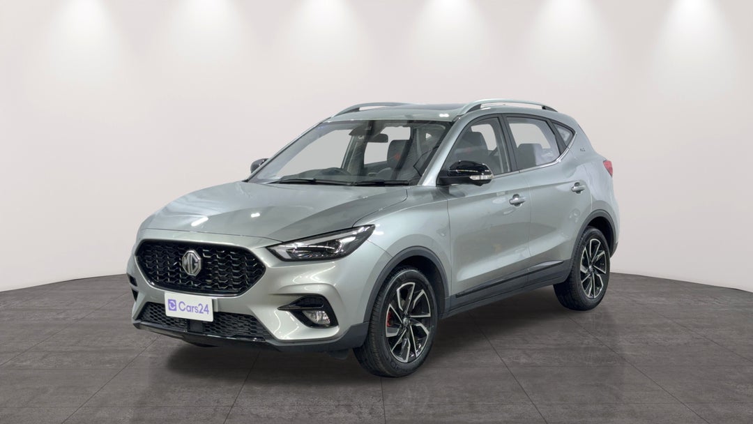 Left Front Diagonal (45- Degree) View