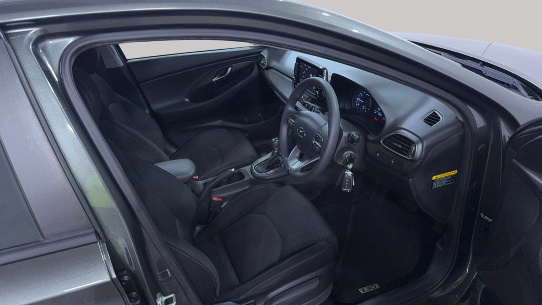 2020 Hyundai i30 Go, Automatic, 143570 km, Right Side Front Door Cabin View