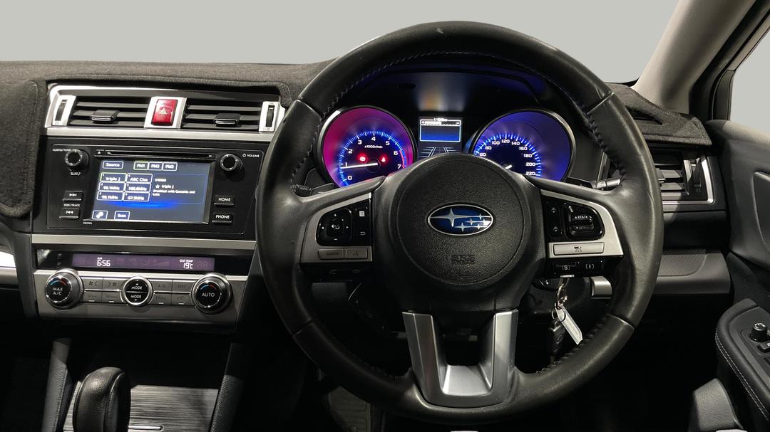 2017 Subaru Outback 2.5i  AWD, Automatic, 102900 km, Steering Wheel Close-up